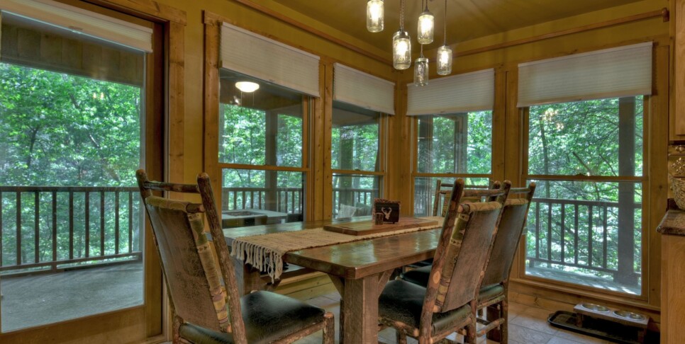 Ellijay - Streams and Daydreams - Kitchen