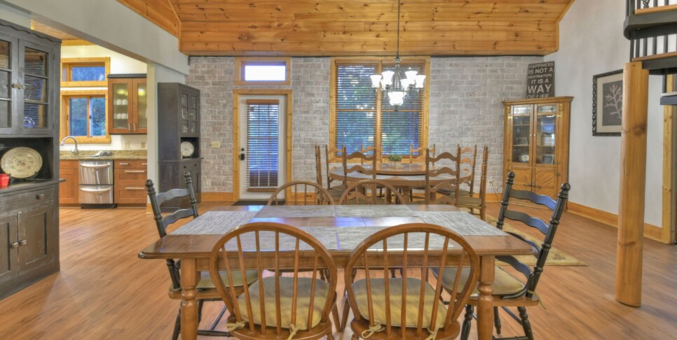 Blue Ridge - Snowbird Sanctuary - Kitchen