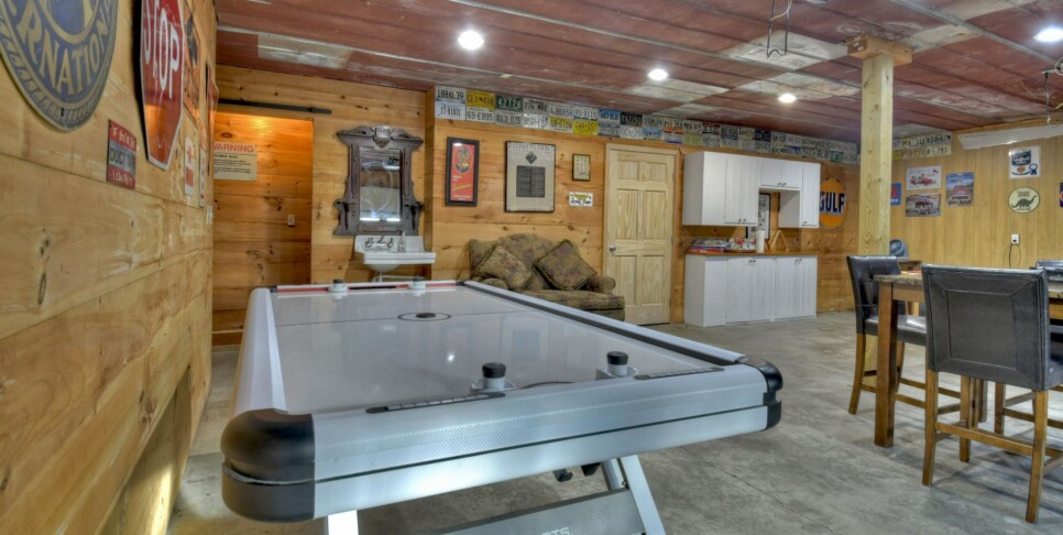 Blue Ridge - Snowbird Sanctuary - Rec Room