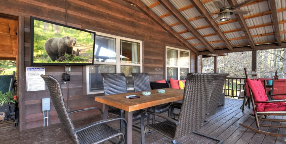 Blairsville Cabin - Moon Tower Cabin - Exterior