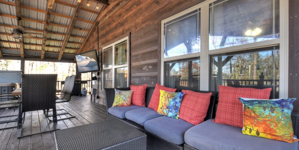 Blairsville Cabin - Moon Tower Cabin - Exterior