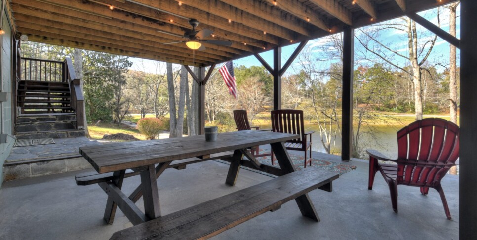 Blairsville Cabin - Moon Tower Cabin - Exterior