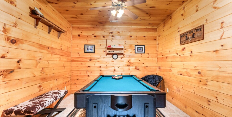 Blue Ridge - Mountain Time - Rec Room