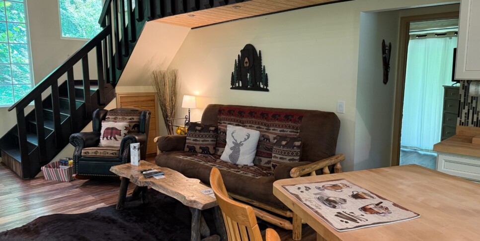 Blue Ridge - Trails End - Living Room