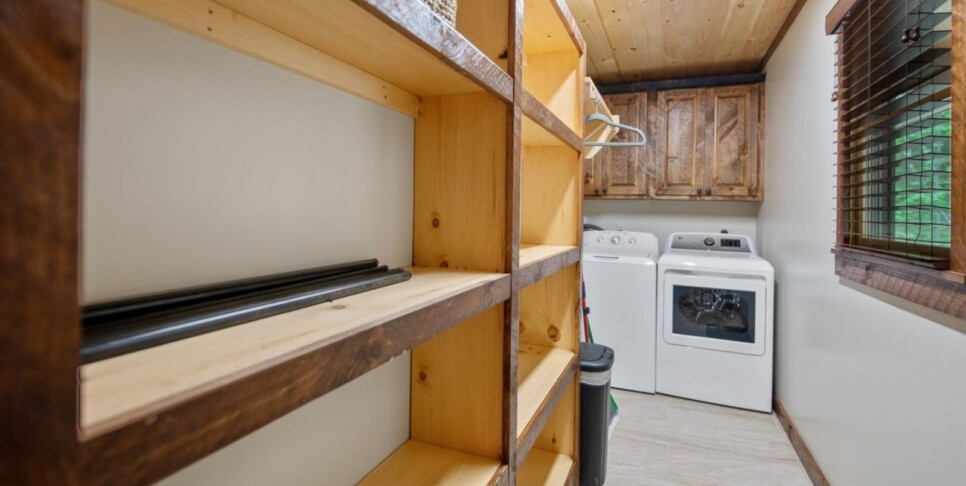 Cherry Log - Aska Favor - Temp Photos