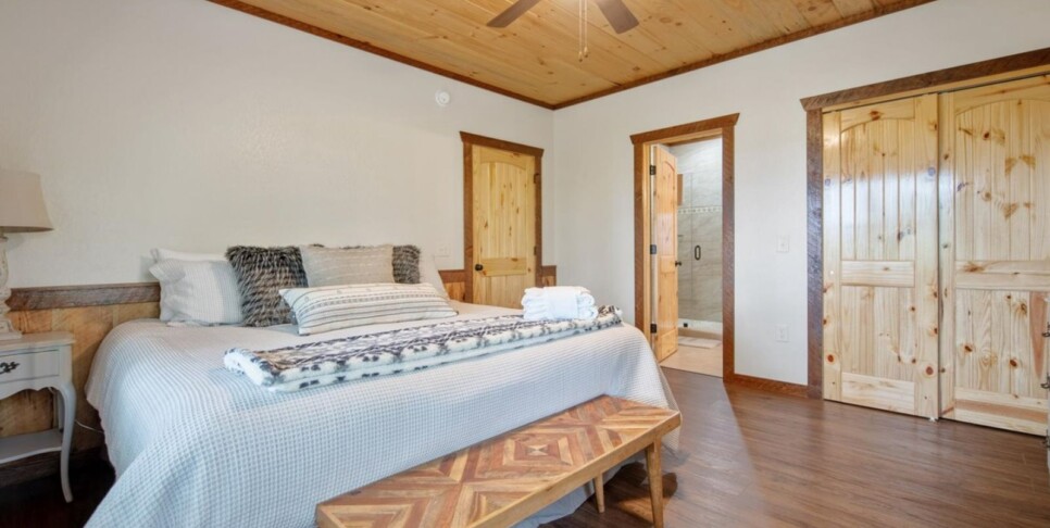 Cherry Log - Aska Favor - Temp Photos