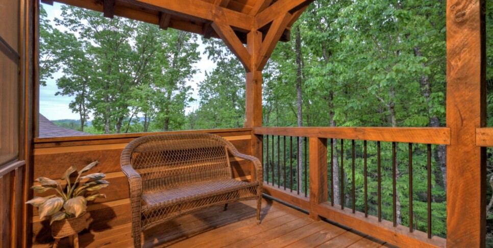 Cherry Log Cabin - The Lost Shepherd - Exterior