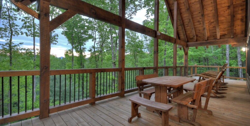 Cherry Log Cabin - The Lost Shepherd - Exterior