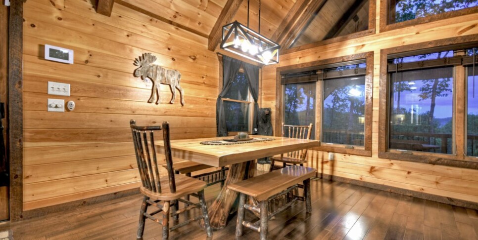 Cherry Log Cabin - The Lost Shepherd - Kitchen