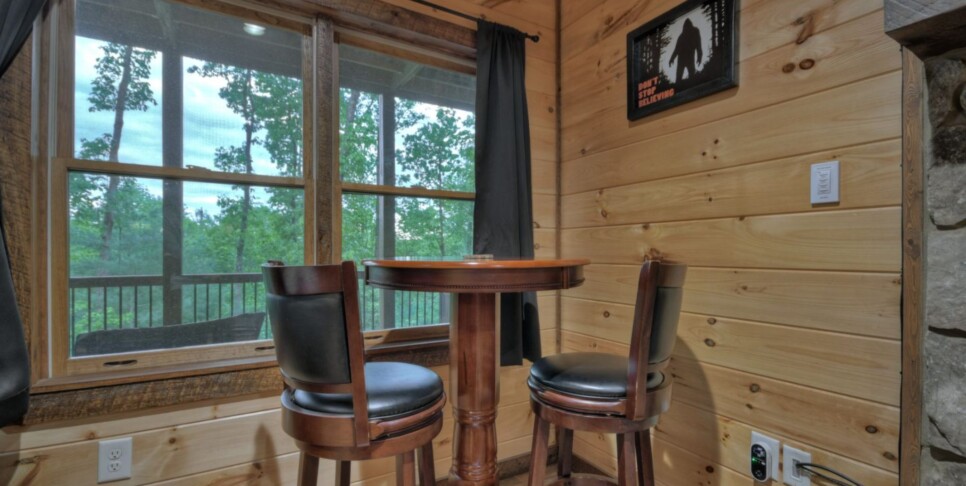 Cherry Log Cabin - The Lost Shepherd - Living Room