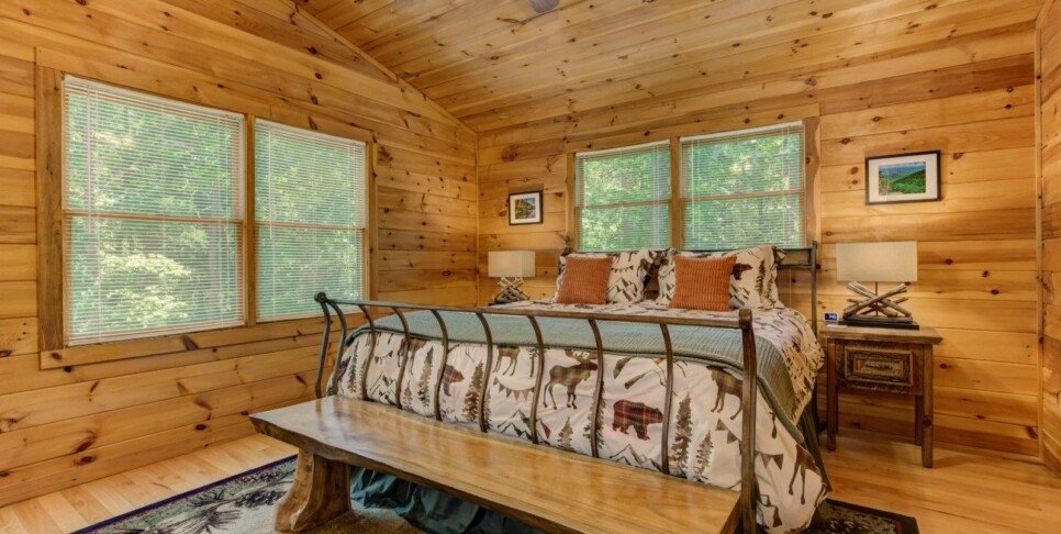 Blue Ridge - Family Time Cabin - Bedroom