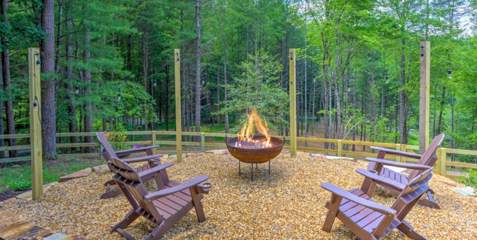 Blue Ridge - Family Time Cabin - Exterior