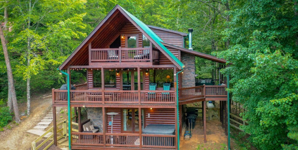 Blue Ridge - Family Time Cabin - Exterior