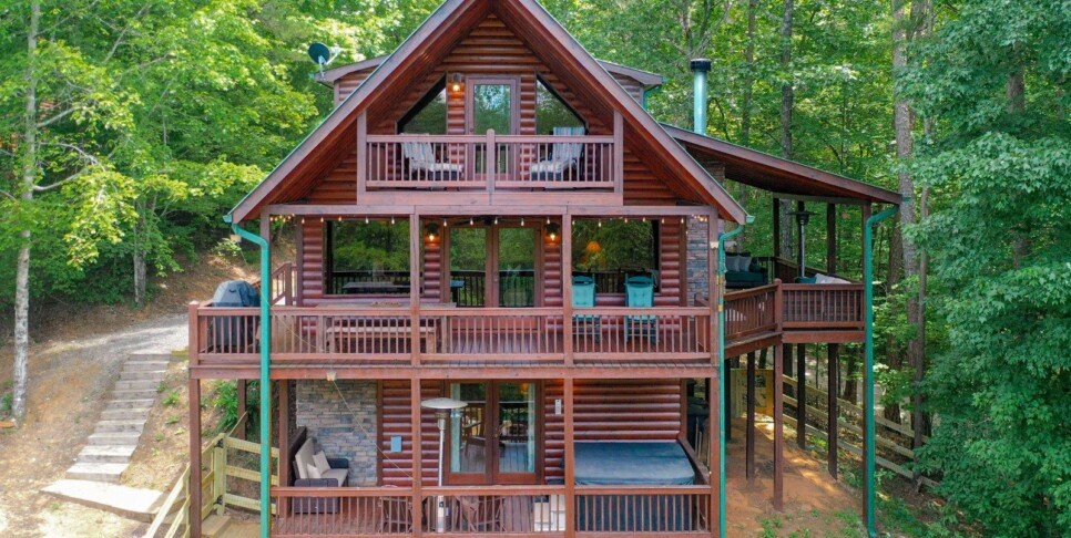 Blue Ridge - Family Time Cabin - Exterior