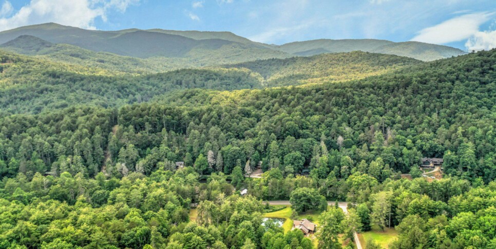 Blue Ridge - Family Time Cabin - Exterior