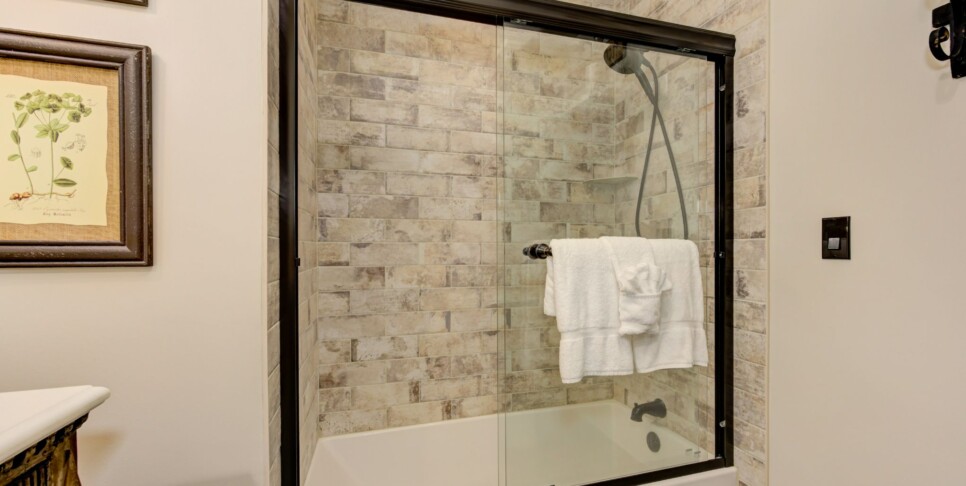 Blue Ridge Cabin - River Cottage of Blue Ridge - Bathroom