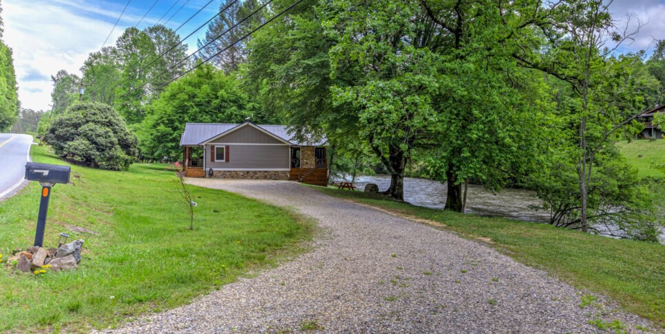 Blue Ridge Cabin - River Cottage of Blue Ridge - Exterior
