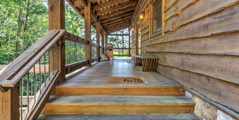 Blue Ridge - Little Creek Cabin - Exterior
