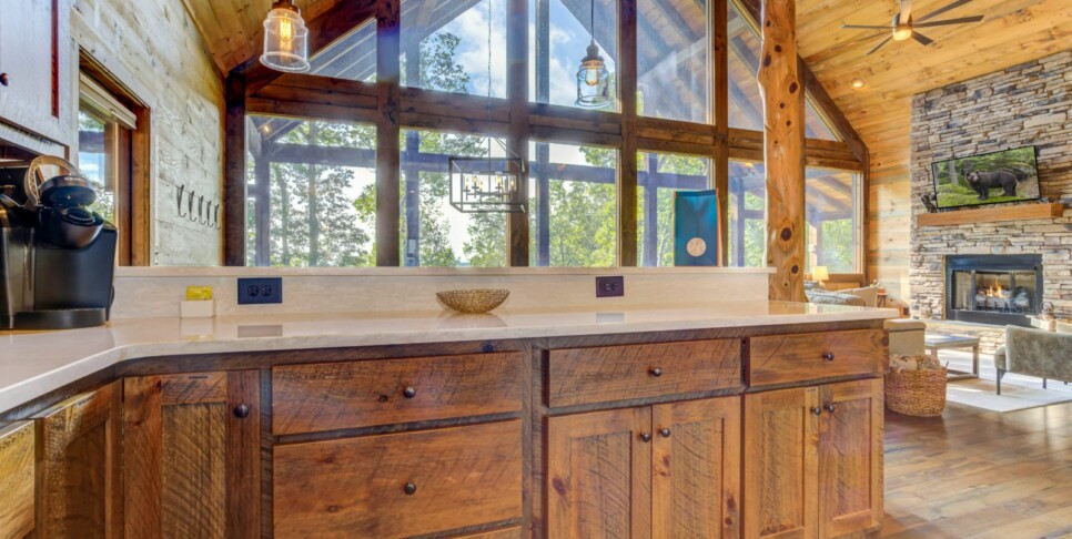 Blue Ridge - Little Creek Cabin - Kitchen