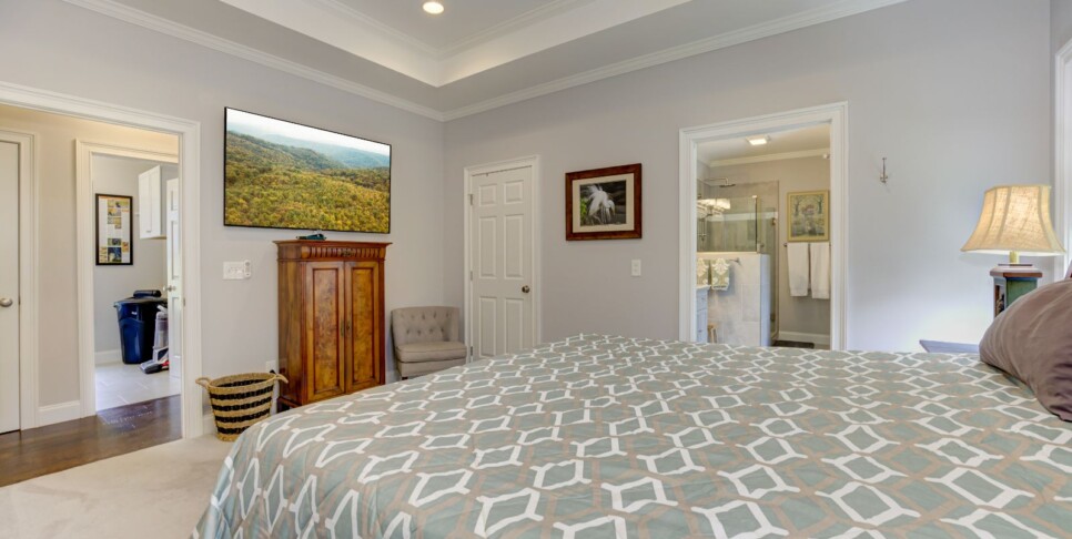 Jasper-The Winchester House-Bedroom