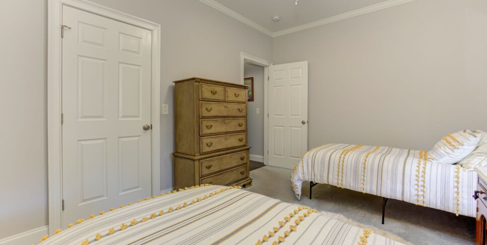 Jasper-The Winchester House-Bedroom