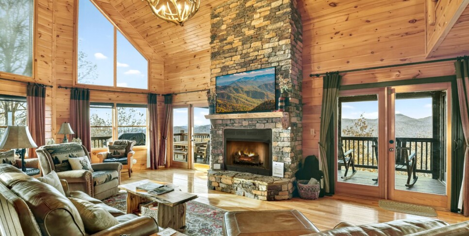 blue ridge amazing mountain view living room