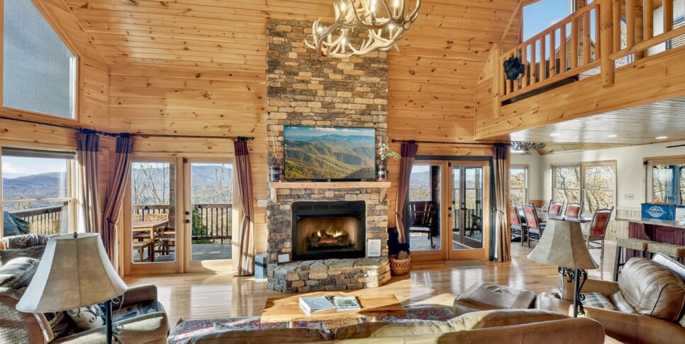 blue ridge amazing mountain view living room