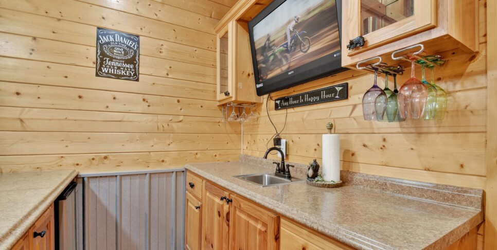 blue ridge astounding river view rec room