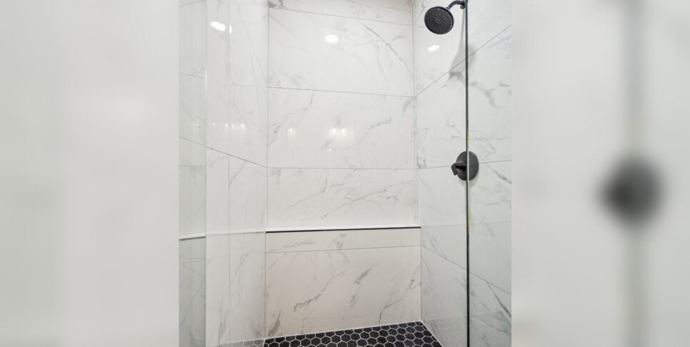 Bent Tree Dream View Lodge Bathroom