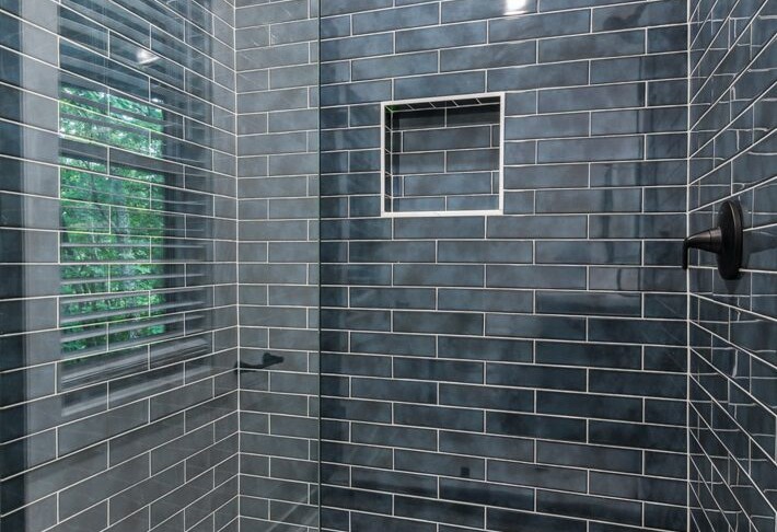 Bent Tree Luxury Bear Lodge Bathroom