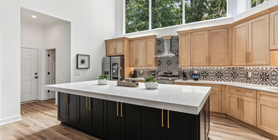 Bent Tree Luxury Bear Lodge Kitchen