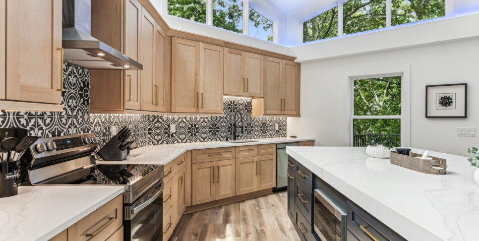 Bent Tree Luxury Bear Lodge Kitchen