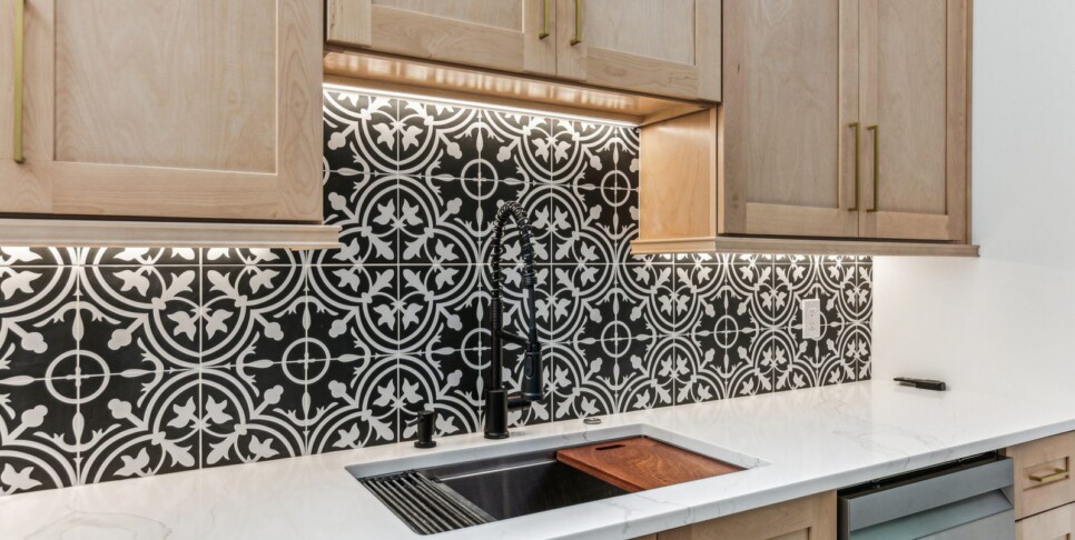 Bent Tree Luxury Bear Lodge Kitchen