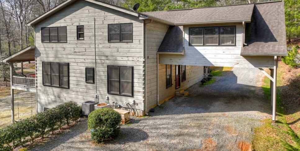 default blue ridge kick aska lodge exterior