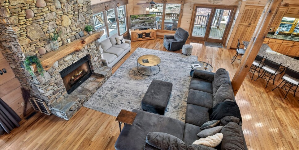 blue ridge kick aska lodge living room