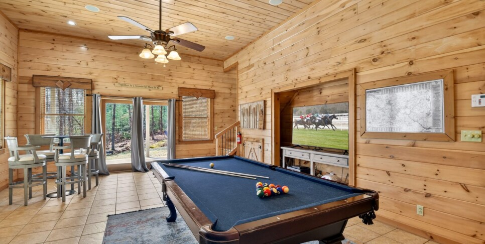 blue ridge kick aska lodge rec room