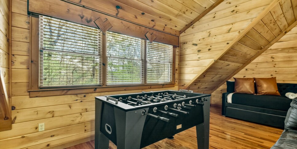 blue ridge kick aska lodge rec room