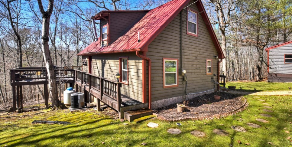 blue ridge serenity woods exterior