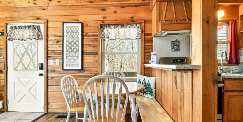 blue ridge serenity woods kitchen