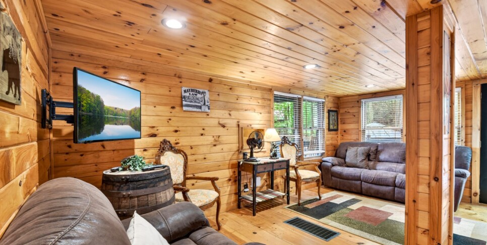 blue ridge wolfpack lodge rec room
