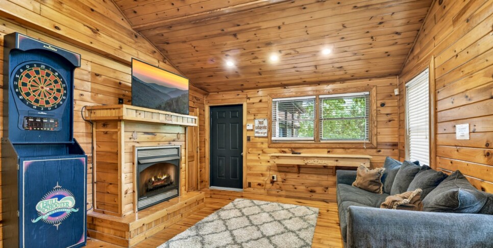 blue ridge wolfpack lodge rec room
