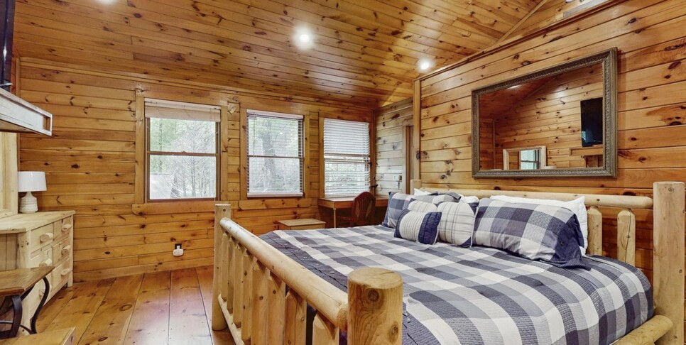 Blue Ridge - Wolfpack Lodge - Temp Photos