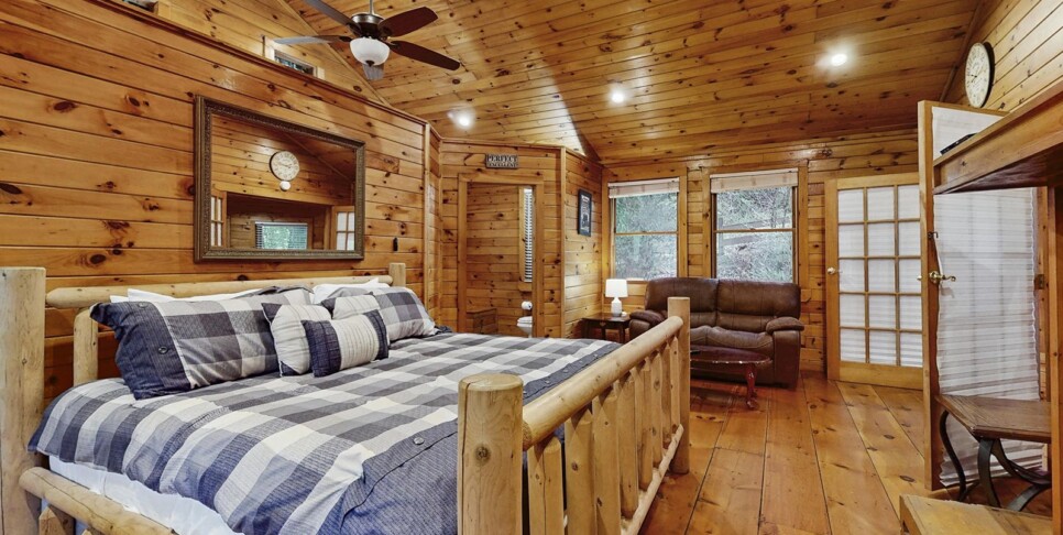 Blue Ridge - Wolfpack Lodge - Temp Photos