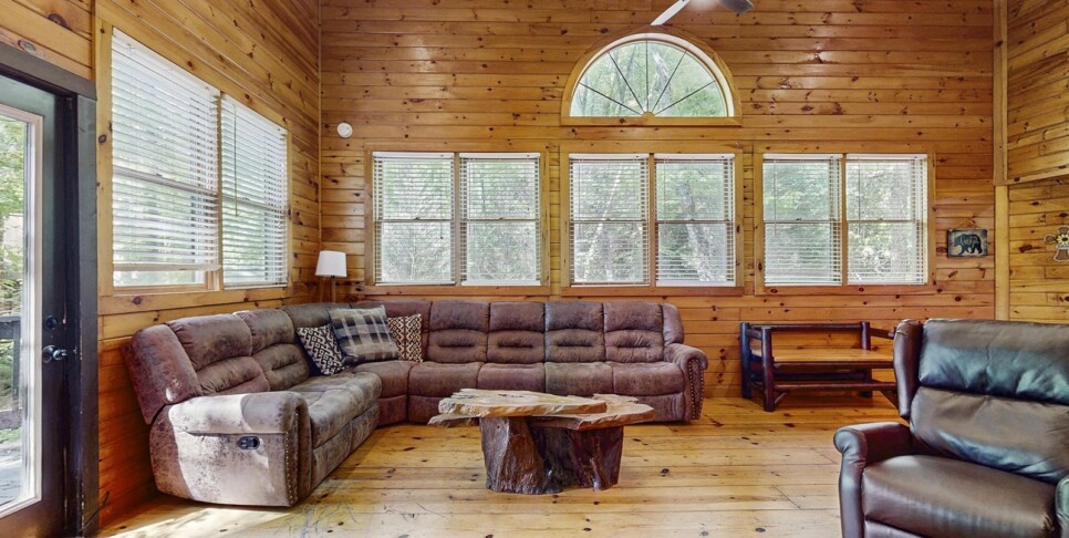 Blue Ridge - Wolfpack Lodge - Temp Photos