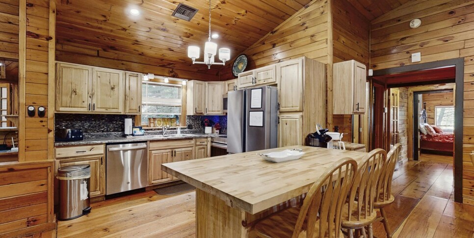 Blue Ridge - Wolfpack Lodge - Temp Photos