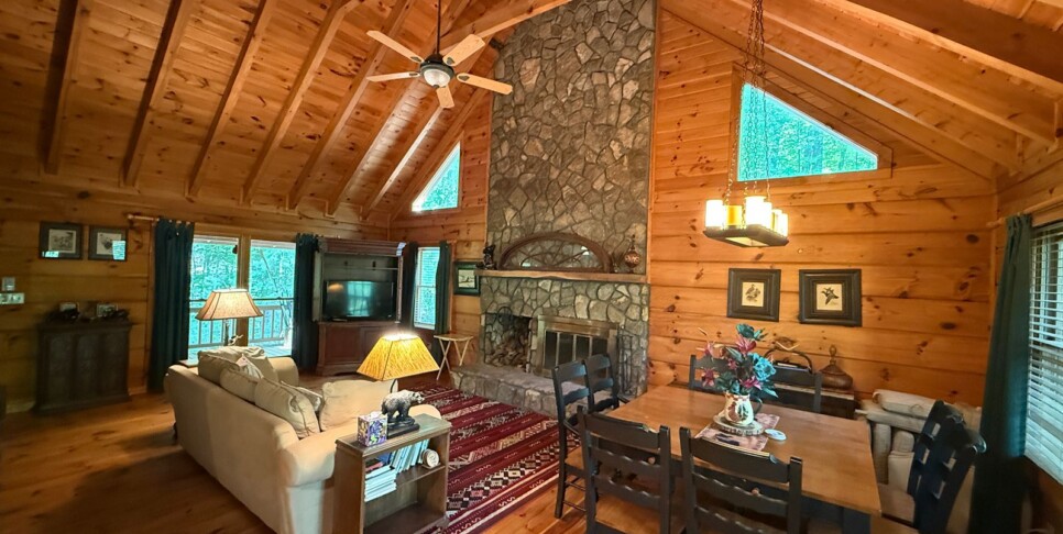 Blue Ridge - Chestnut Bearcation - Temp Photos