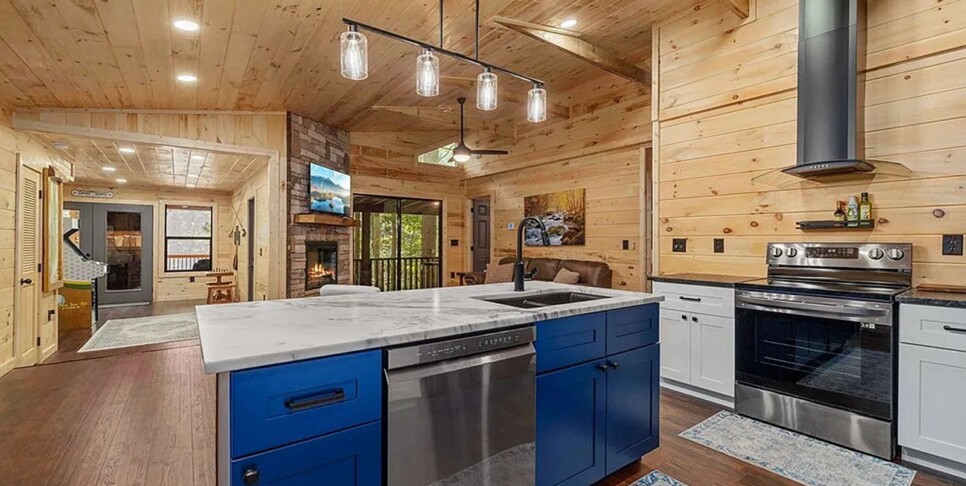 Blue Ridge - The Goathouse - Temp Photos