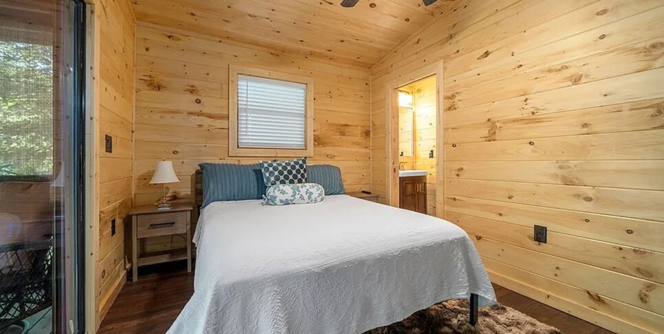Blue Ridge - The Goathouse - Temp Photos