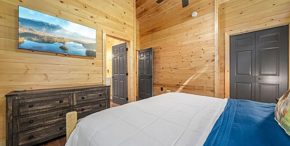 Blue Ridge - The Goathouse - Temp Photos