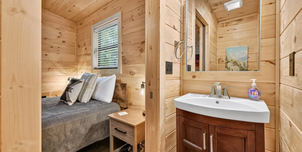 Ellijay The Goathouse Bathroom